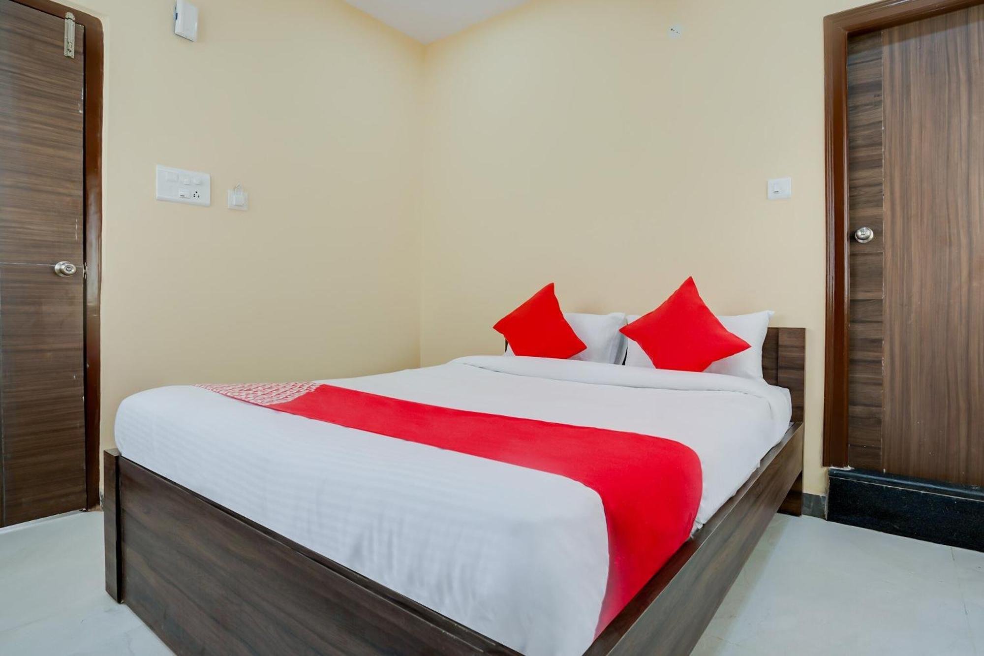 Hotel O Alekhya Residency Cafe Bahar Sururnagar Εξωτερικό φωτογραφία
