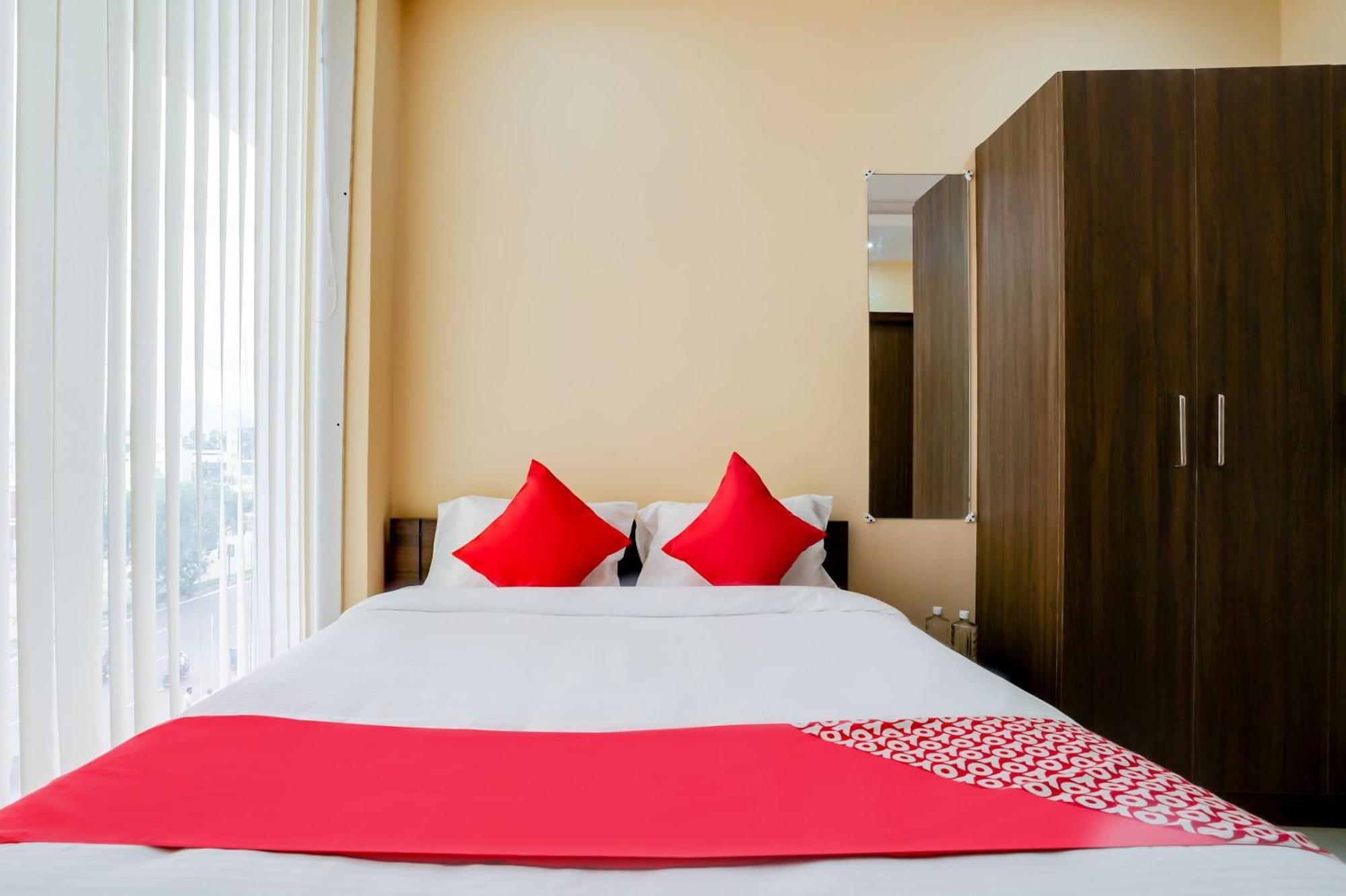 Hotel O Alekhya Residency Cafe Bahar Sururnagar Εξωτερικό φωτογραφία