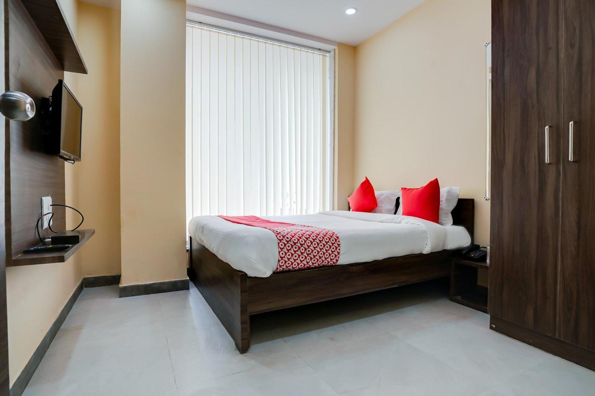 Hotel O Alekhya Residency Cafe Bahar Sururnagar Εξωτερικό φωτογραφία