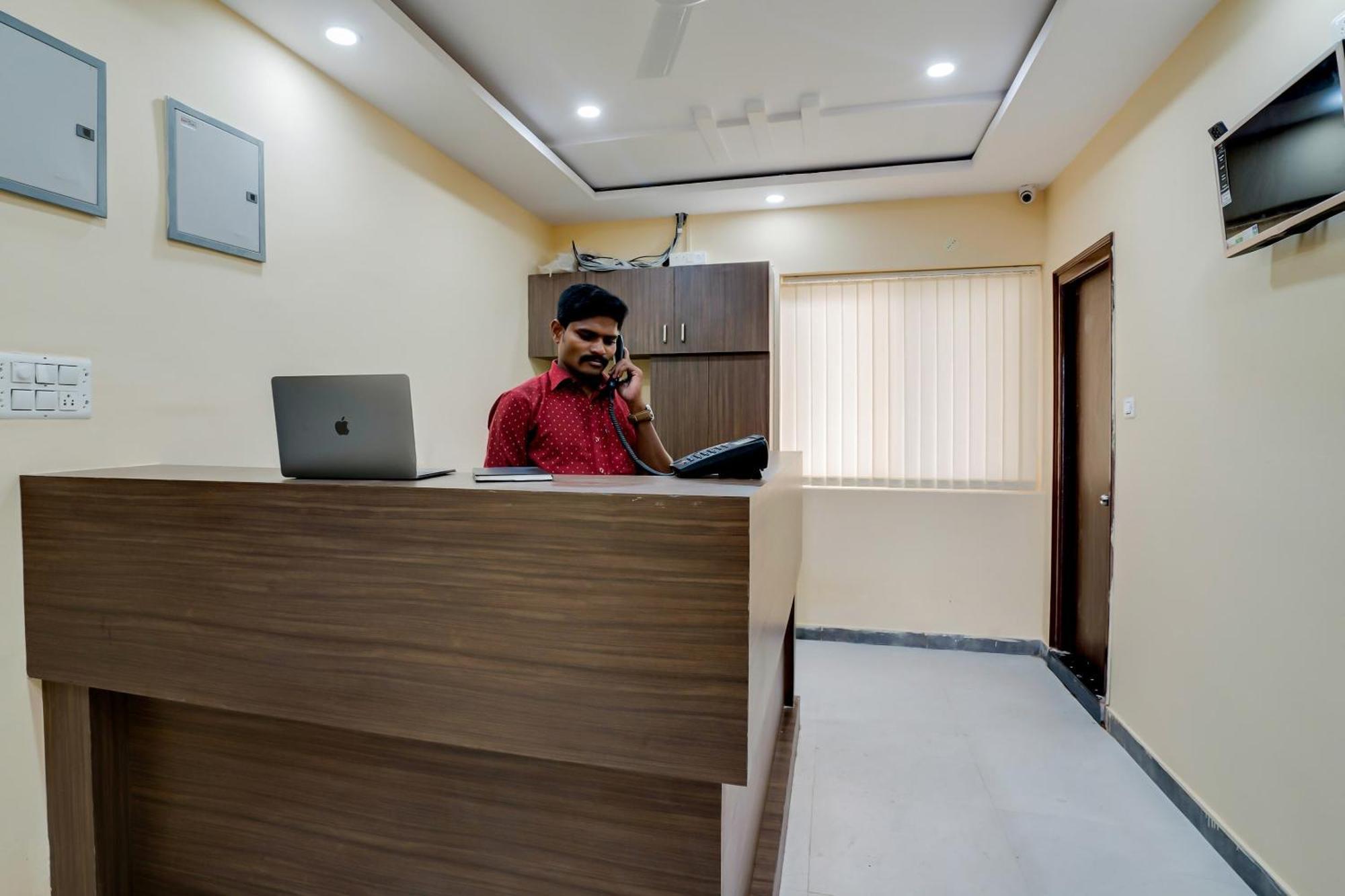 Hotel O Alekhya Residency Cafe Bahar Sururnagar Εξωτερικό φωτογραφία